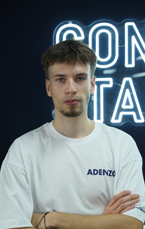 Barber Adenzo at Barbershop Štýl in Bratislava-Rača