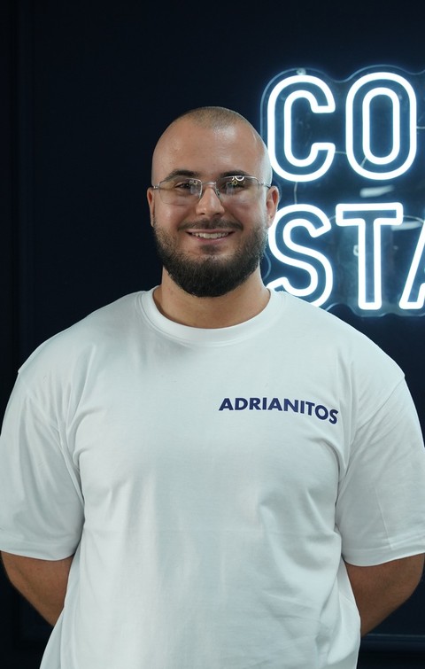 Barber Adrianitos at Barbershop Štýl in Bratislava-Rača